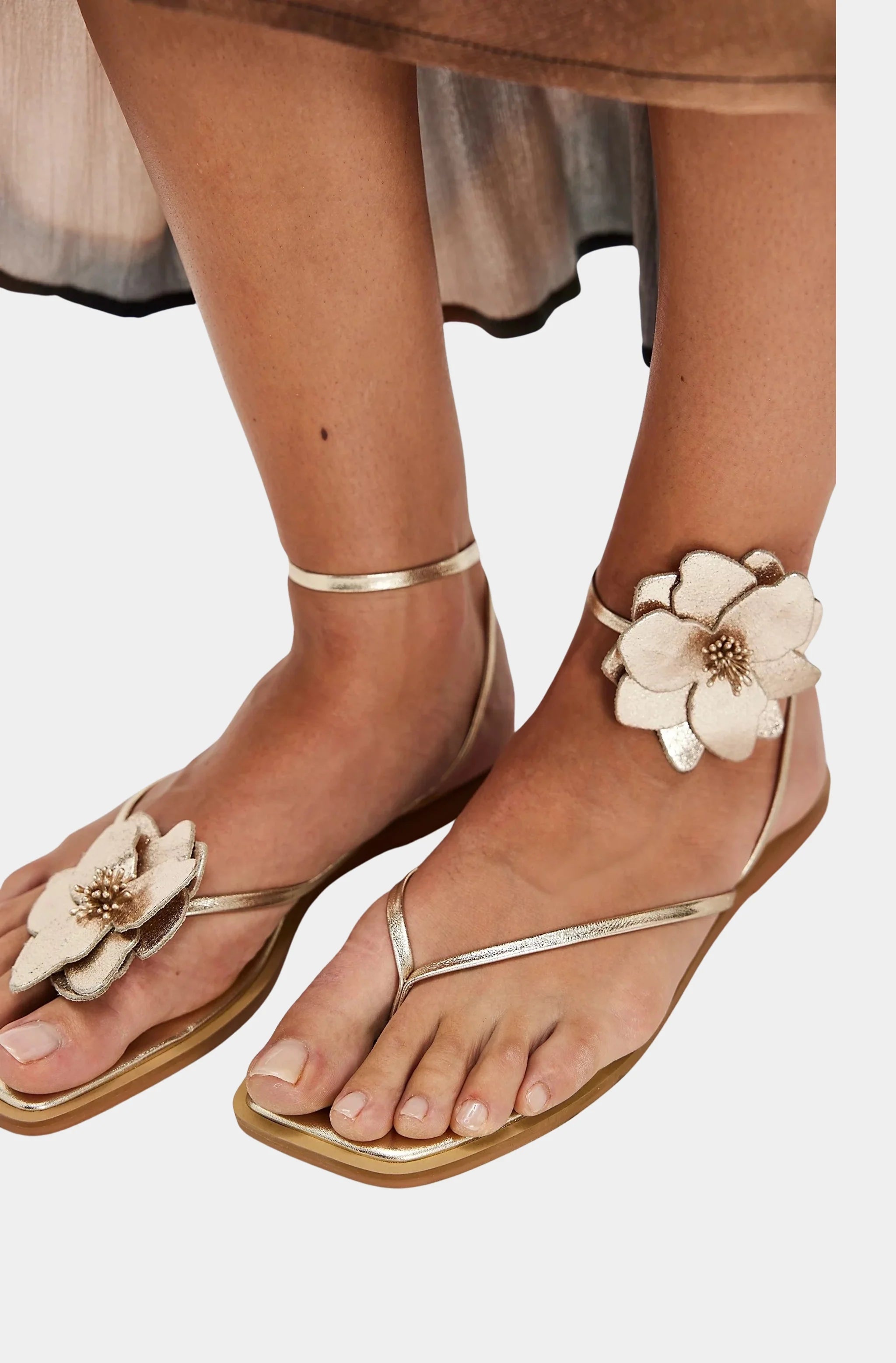 Mismatch Magnolia Sandal